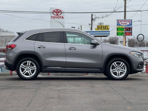 Used 2023 Mercedes-Benz GLA 250 4MATIC image 4