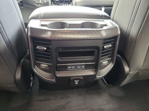 New 2026 RAM 1500 Big Horn AWD/4WD image 9