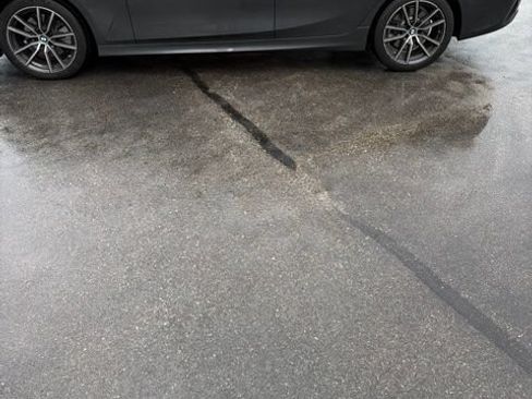 Used 2020 BMW 330i xDrive Sedan AWD/4WD image 2
