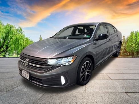 Certified 2023 Volkswagen Jetta Sport image 8