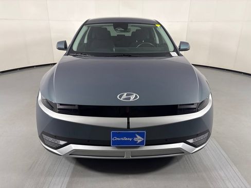 Used 2024 Hyundai Ioniq 5 SEL RWD image 3
