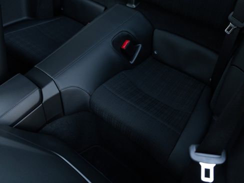 Used 2026 Porsche 911 Carrera T image 23