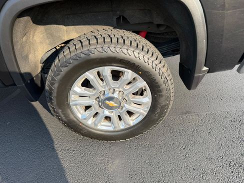Certified 2023 Chevrolet Silverado 2500 LTZ AWD/4WD image 13