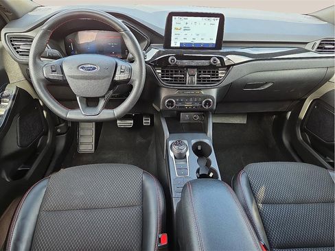 Used 2023 Ford Escape ST-Line image 11
