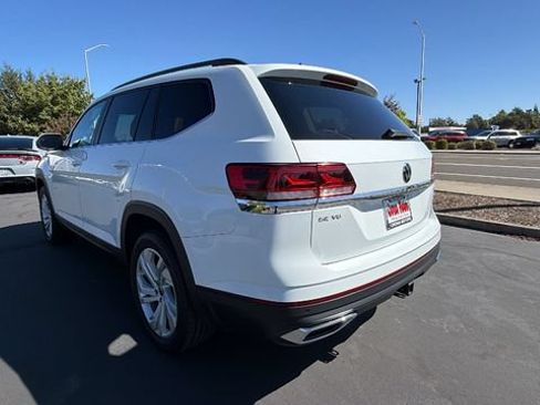 Used 2023 Volkswagen Atlas SE w/ Panoramic Sunroof Package AWD/4WD image 6