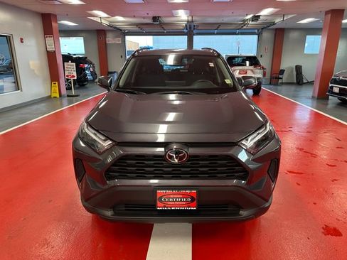 Used 2025 Toyota RAV4 XLE w/ Convenience Package image 8