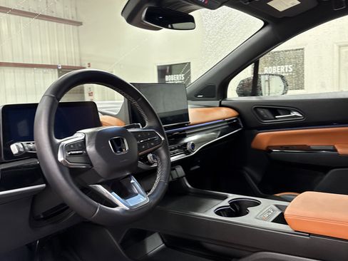 Used 2025 Honda Prologue Elite image 6