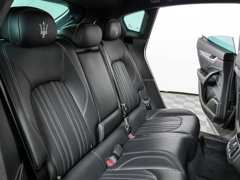 Certified 2022 Maserati Levante GT AWD/4WD image 22