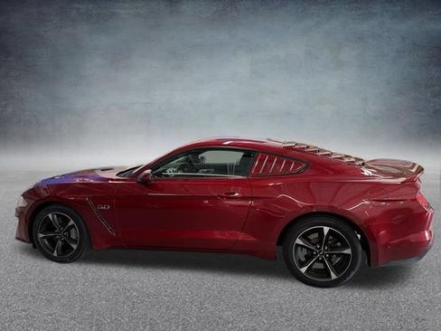 Used 2019 Ford Mustang GT RWD image 11