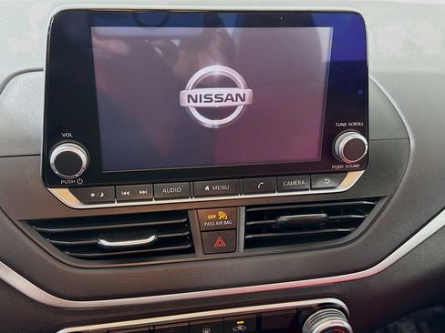 Used 2020 Nissan Altima 2.5 S image 18