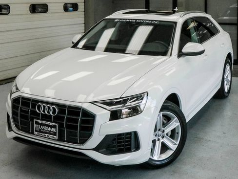 Used 2020 Audi Q8 Premium AWD/4WD image 11