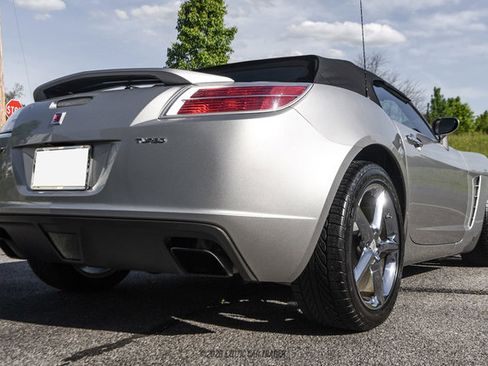 Used 2008 Saturn Sky Red Line RWD image 18