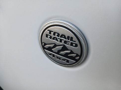 Certified 2020 Jeep Gladiator Sport w/ Quick Order Package 24S image 33