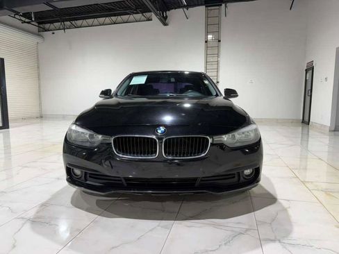 Used 2017 BMW 320i Sedan image 2