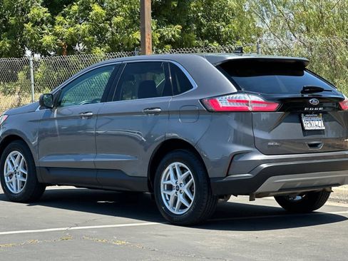 Used 2022 Ford Edge SEL AWD/4WD image 7