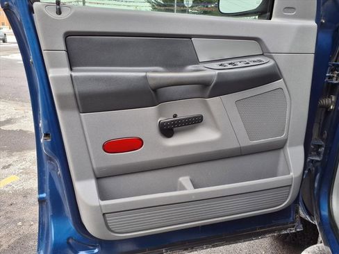 Used 2008 Dodge Ram 1500 Truck SLT w/ Trailer Tow Group image 17