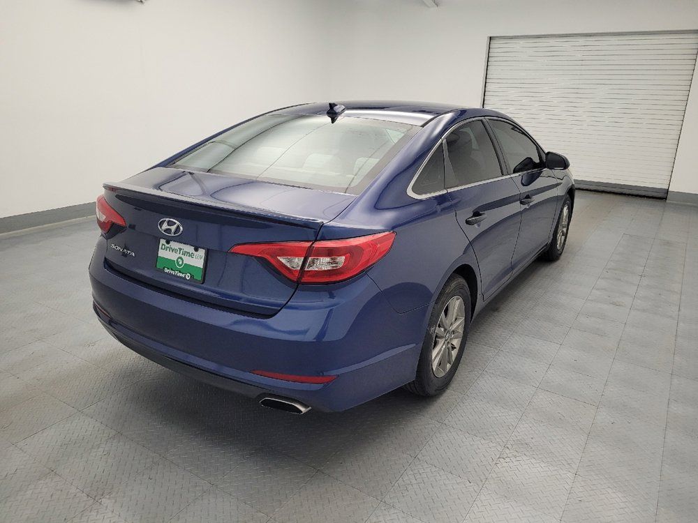 Used 2015 Hyundai Sonata SE w/ Option Group 09 FWD image 9