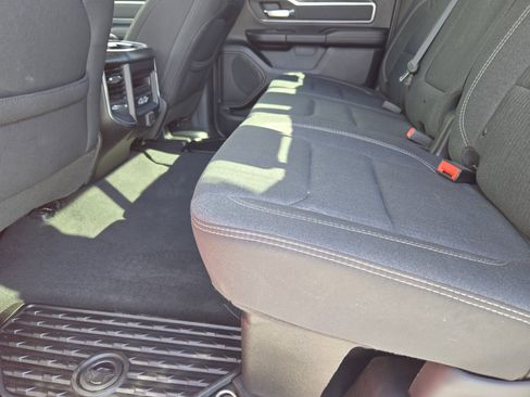 Used 2019 RAM 1500 Big Horn image 30