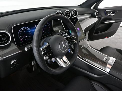 Used 2025 Mercedes-Benz GLC 43 AMG 4MATIC image 6