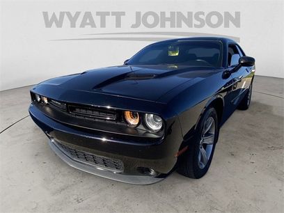 Used 2019 Dodge Challenger SXT