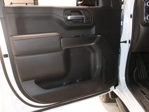 Used 2022 GMC Sierra 1500 AT4 image 35