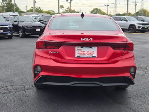 Used 2024 Kia Forte LXS image 15