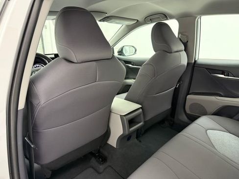 Used 2024 Toyota Camry LE image 30