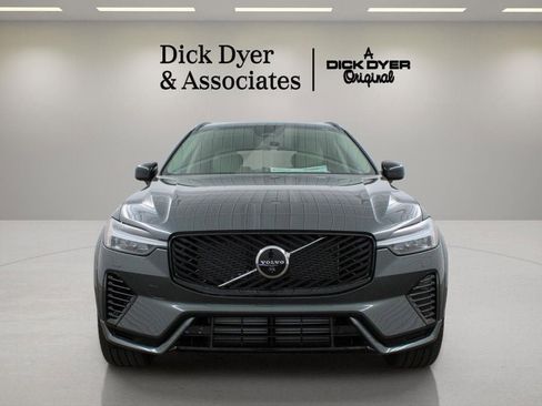 New 2026 Volvo XC60 T8 Ultra AWD/4WD image 2
