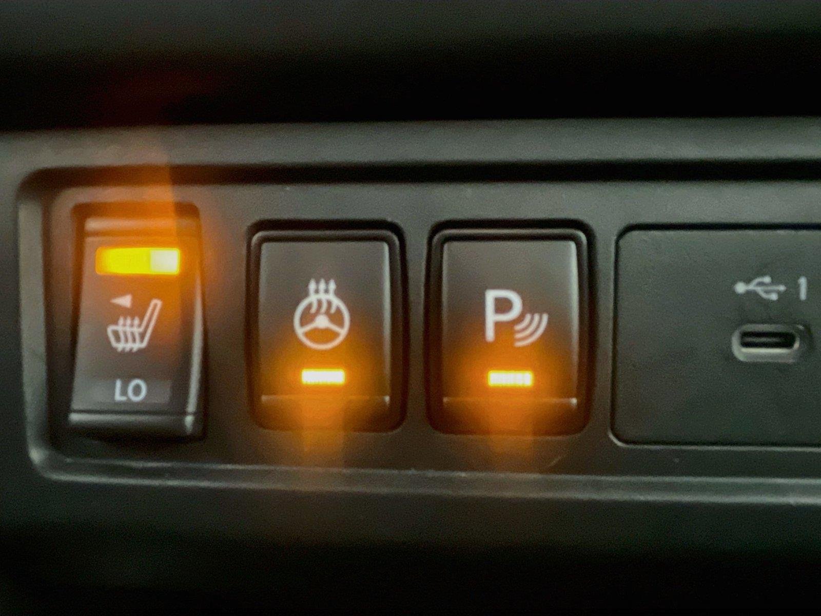 Used 2022 Nissan Frontier SV RWD image 22