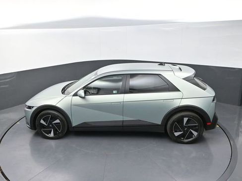 New 2026 Hyundai Ioniq 5 SEL AWD/4WD image 25