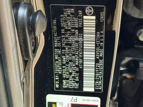 Used 2015 Toyota Camry SE w/ Moonroof Package image 19