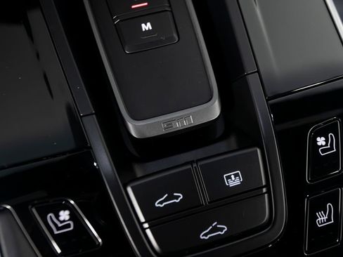 Certified 2026 Porsche 911 Carrera 4S AWD/4WD image 32