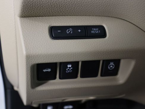 Used 2017 Nissan Altima 2.5 SL w/ Technology Package image 24