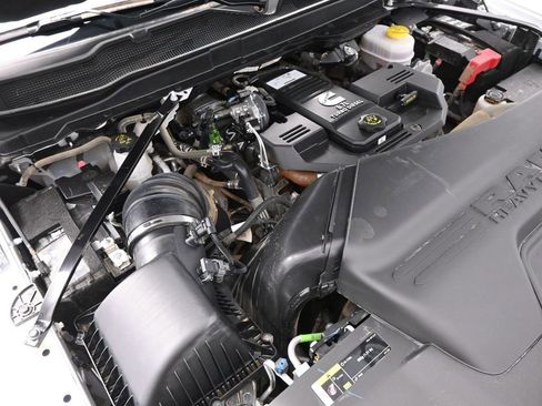 Used 2024 RAM 2500 Laramie w/ Safety Group image 38