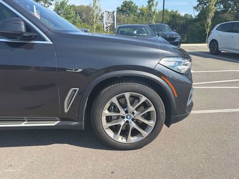 Used 2022 BMW X5 xDrive45e w/ Executive Package AWD/4WD image 12