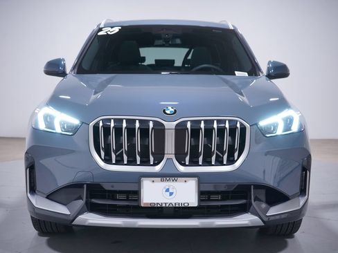 Used 2025 BMW X1 xDrive28i w/ Convenience Package AWD/4WD image 4