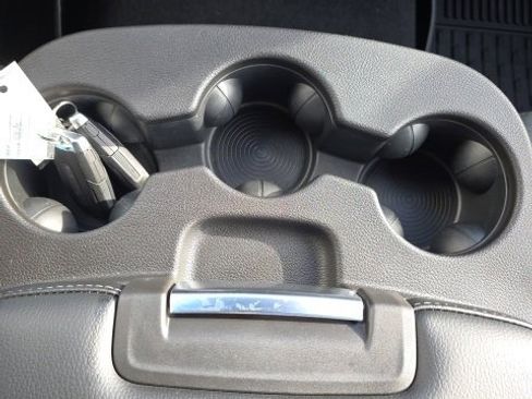 Used 2025 RAM 2500 Tradesman image 21