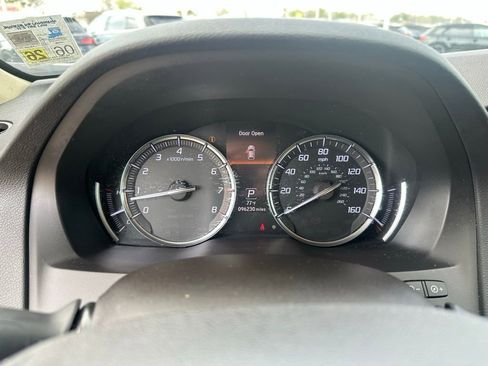 Used 2018 Acura MDX FWD w/ Technology Package image 12