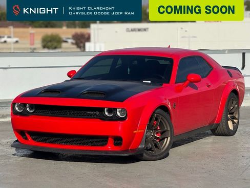 Used 2023 Dodge Challenger SRT Hellcat image 1