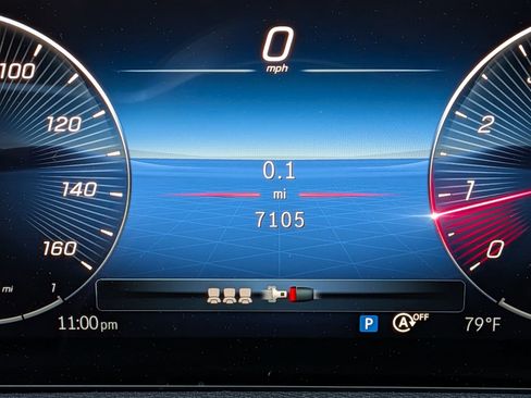 Used 2026 Mercedes-Benz GLB 250 image 17