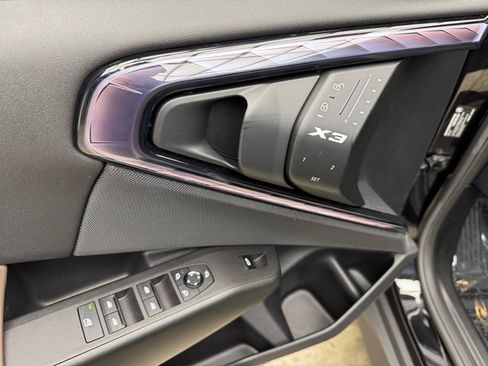 Certified 2025 BMW X3 xDrive30i w/ Premium Package image 11