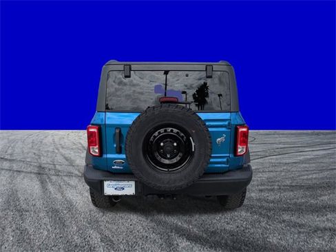 Certified 2022 Ford Bronco Black Diamond image 5