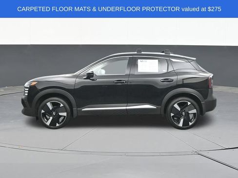 Used 2026 Nissan Kicks SR w/ SR Premium Package FWD image 8