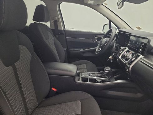 Used 2022 Kia Sorento LX AWD/4WD image 21