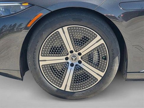 Certified 2023 Mercedes-Benz EQS 450+ EQS 450+ image 19