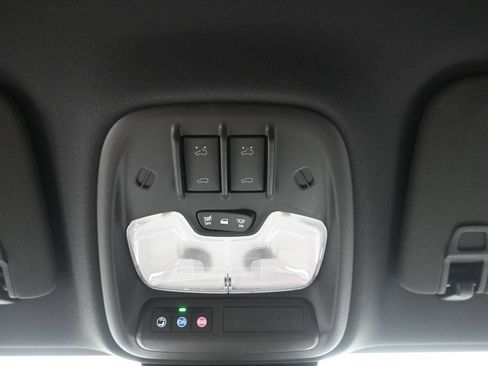 New 2026 GMC Canyon Denali AWD/4WD image 19