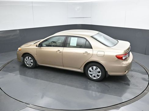 Used 2011 Toyota Corolla LE FWD image 45