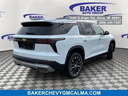 New 2026 Chevrolet Traverse LT w/ Sun and Wheel Package