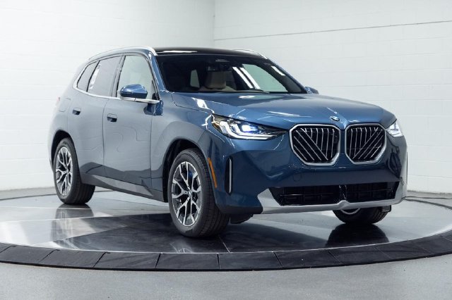Used 2026 BMW X3 xDrive30i w/ Premium Package AWD/4WD image 5