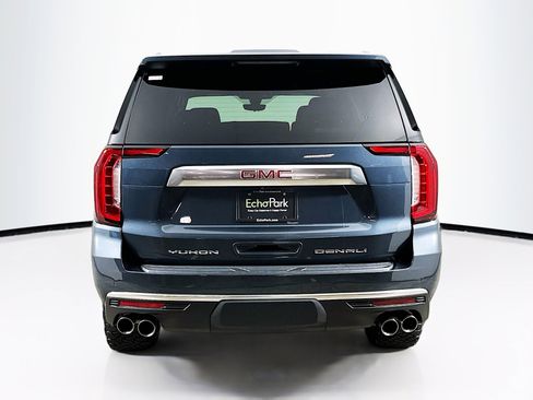 Used 2021 GMC Yukon Denali w/ Denali Premium Package image 7